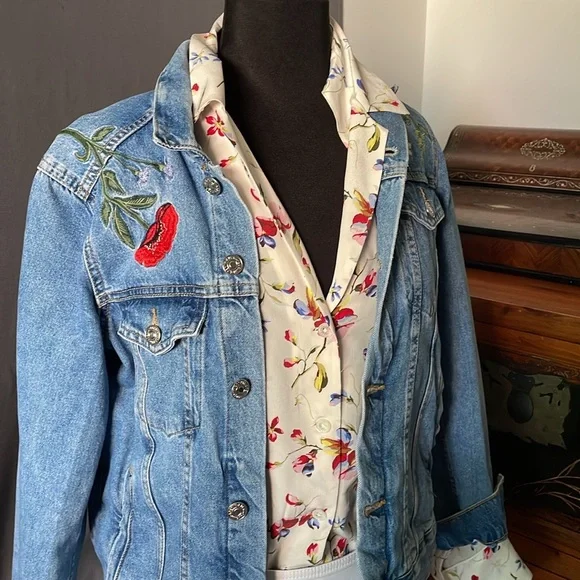 &DENIM “Liberté” Embroidered Floral Denim Jacket - Picture 5 of 14